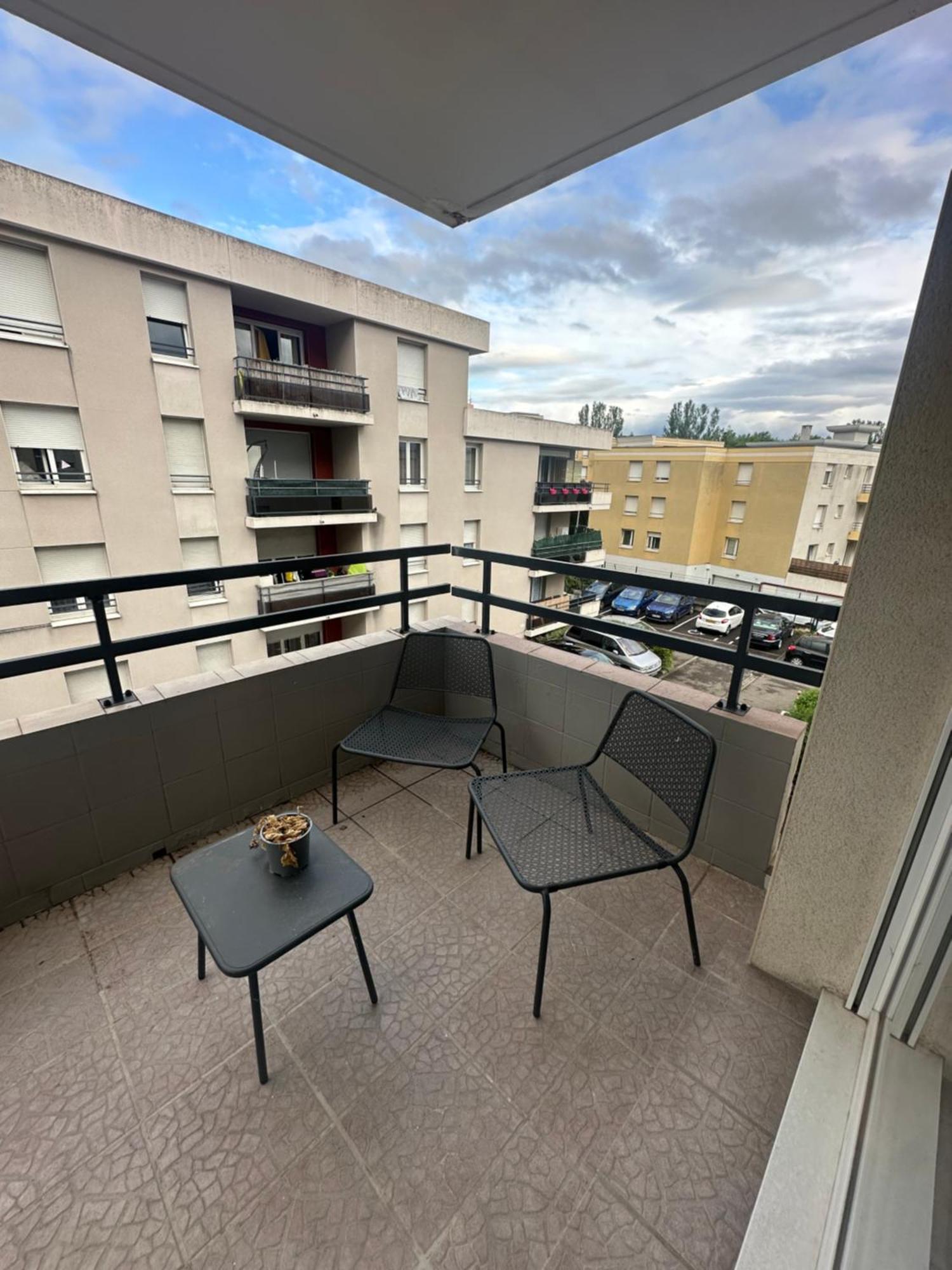 Tres Beau Trois Pieces Avec Vue Degagee Daire Strazburg Dış mekan fotoğraf